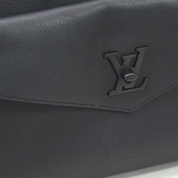 Louis Vuitton LockMe Tote PM Shoulder Bag Grain Calf Leather Black - Picture 4 of 4